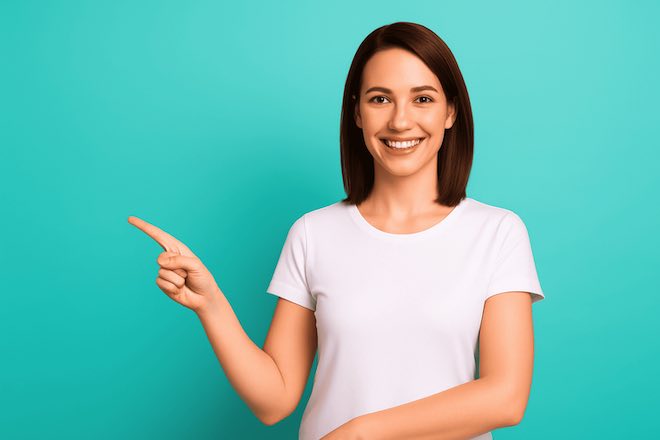 Frau bestellt den SALOMED-Bluttest